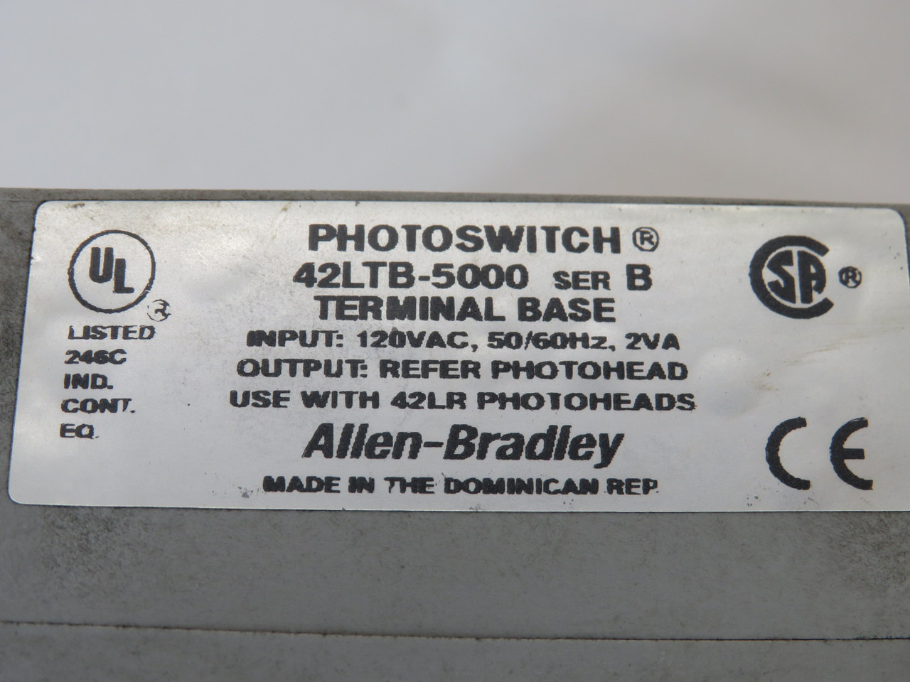 Allen-Bradley 42LTB-5000 Ser B Photoswitch Terminal Base 120VAC 50/60Hz USED