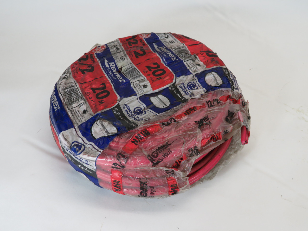Southwire NMD90 12/2 20M ROMEX Cable 12AWG 2 Conductor 20m L Red PACKAGE DMG NWB
