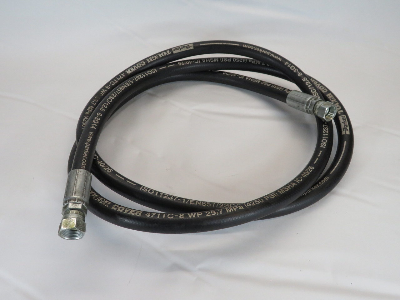 Parker 471TC-8 Hose Assembly 1/2" ID 4250 psi 29.7 MPa 8.25' L USED