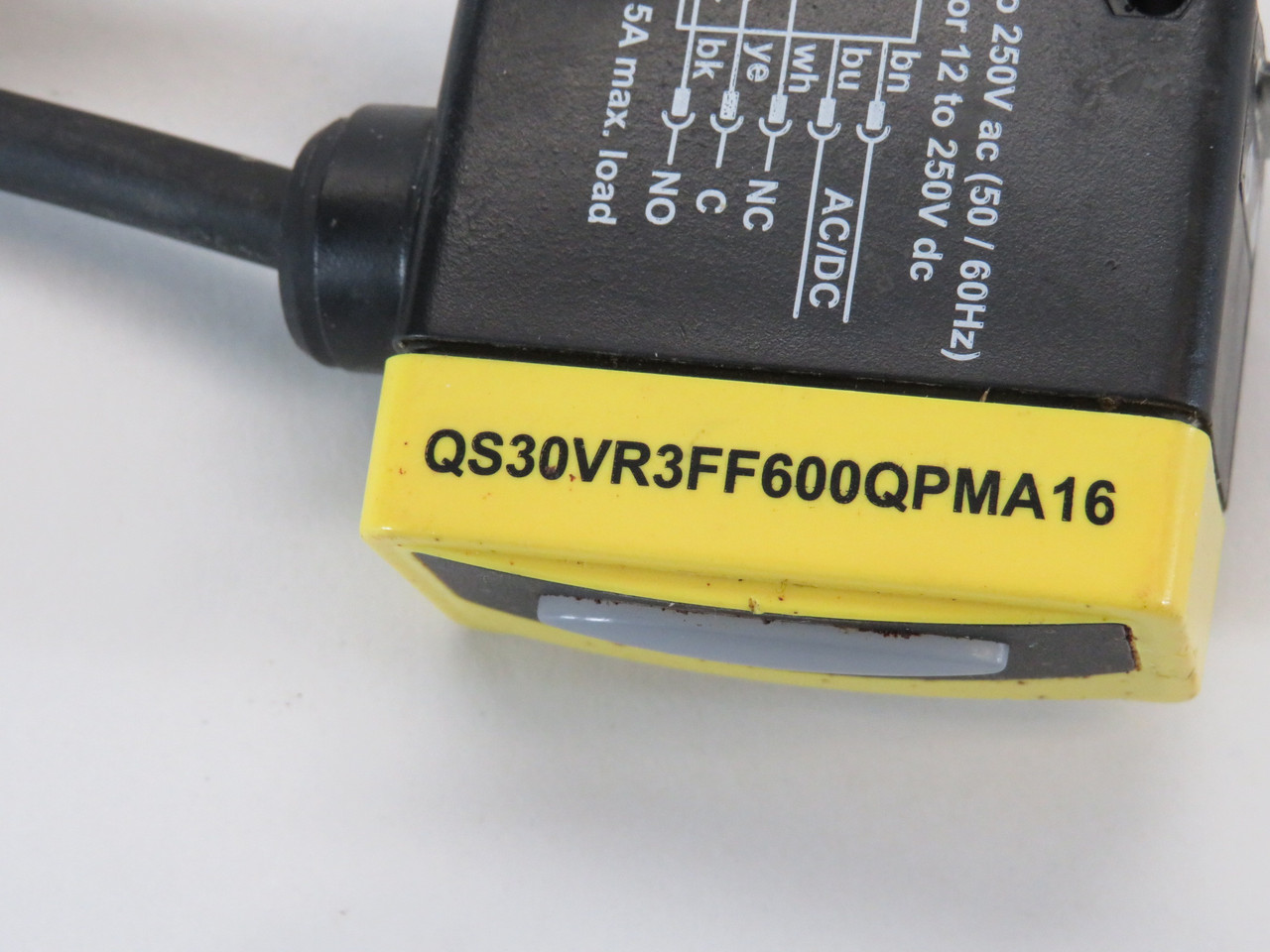 Banner QS30VR3FF600QPMA16 Long Range Optical Sensor 24-250VAC 50/60Hz 600mm USED