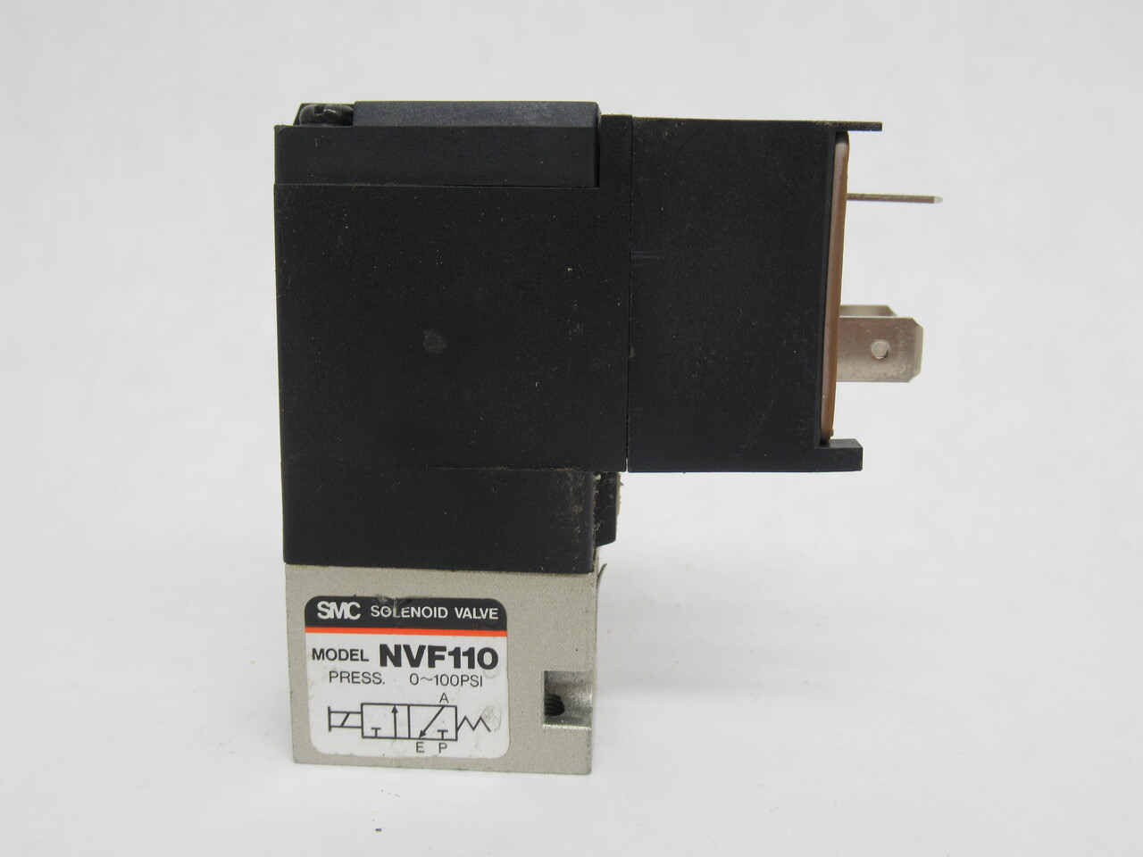 SMC NVF110-5DZ-01T Solenoid Valve 1/8" NPTF 24VDC 0-100psi USED
