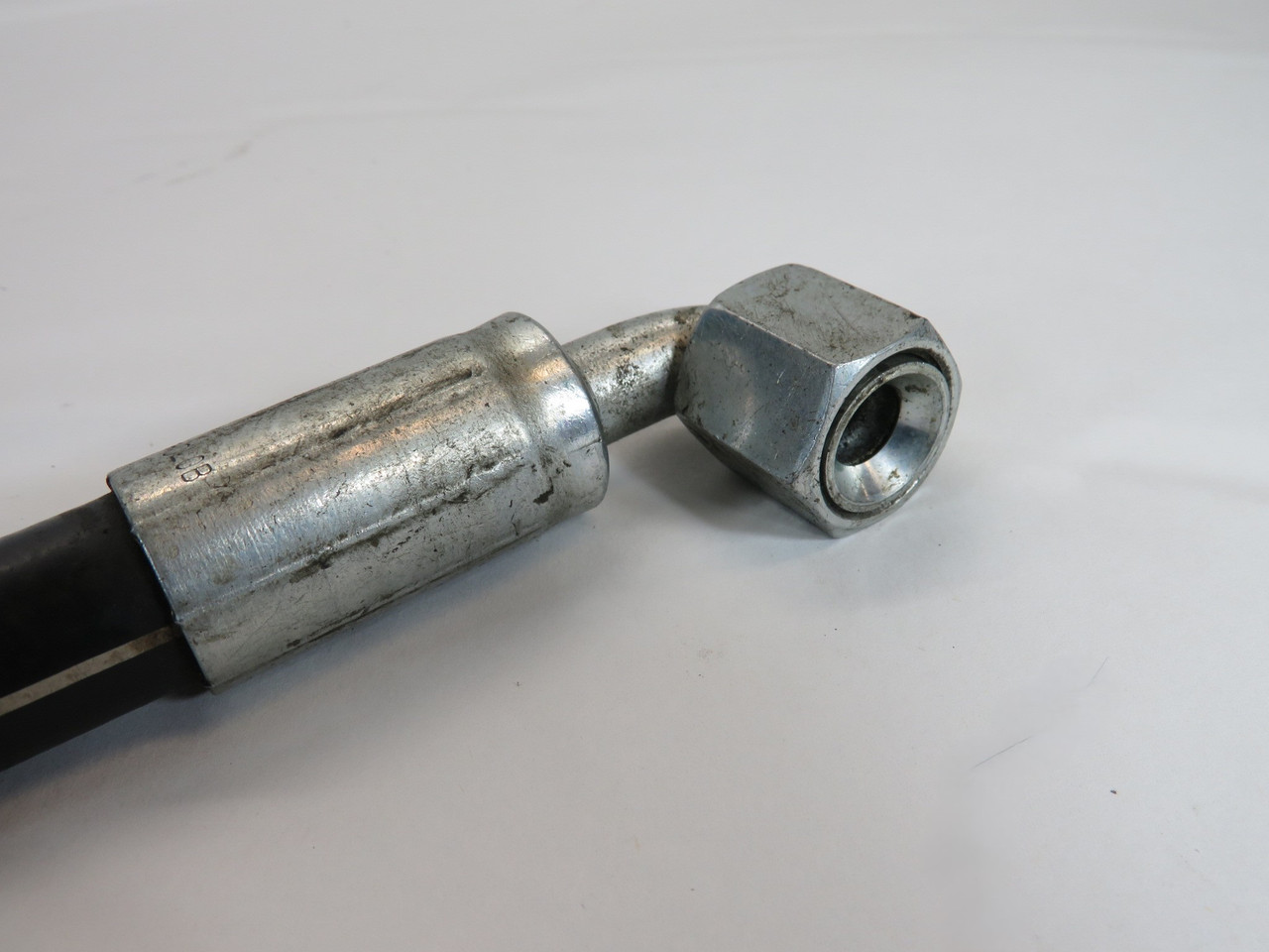 Parker 471TC-8 Hose Assembly 1/2" ID 4250 psi 29.7 MPa 2.5' L USED