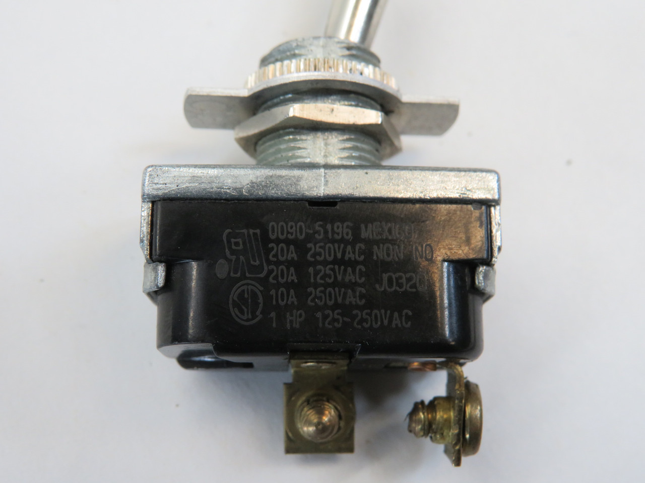 McGill 0090-5196 Toggle Switch ON-OFF SPST 20A 250V Screw Terminals USED