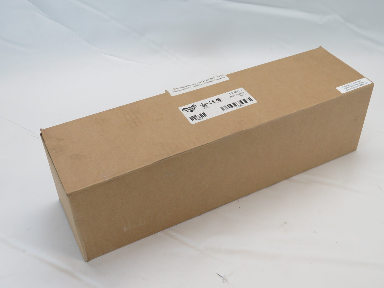 Automation Direct D2-09B-1 9 Slot Chassis Output: 24VDC 0.3A NEW