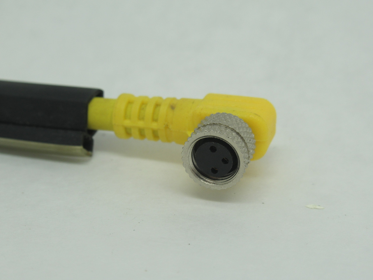 Balluff C49GNE-49-TY-003M-2 Sensor Cable 3-Pin Male to Female 9" Cable USED