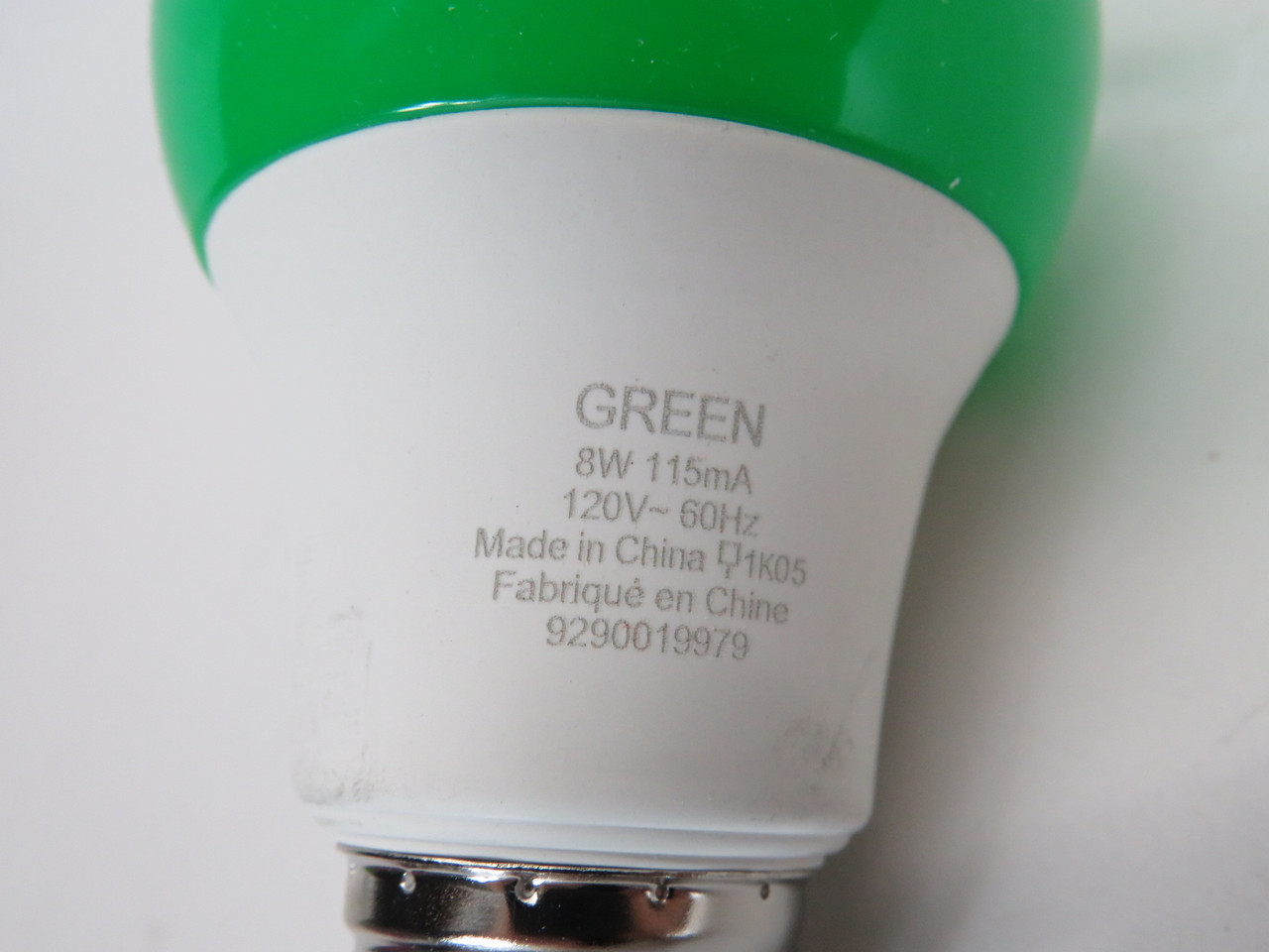 Philips 463281 Green Party LED 120V 60Hz 8W 115mA 10,950Hrs BOX DAMAGE NEW