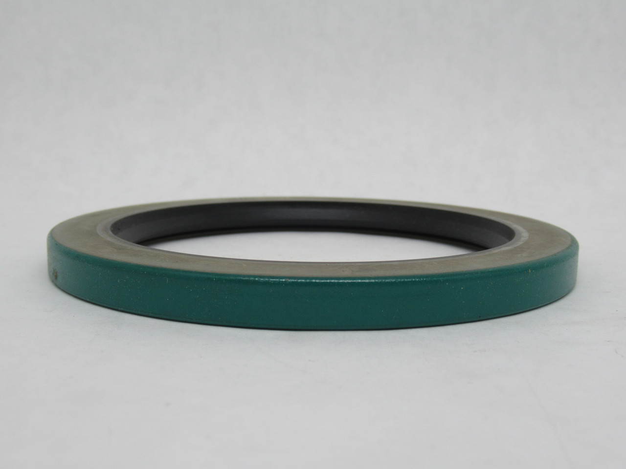 SKF 41265 Oil Seal 4.1252" x 5.5012" x 0.4382" DAMAGED BOX NEW