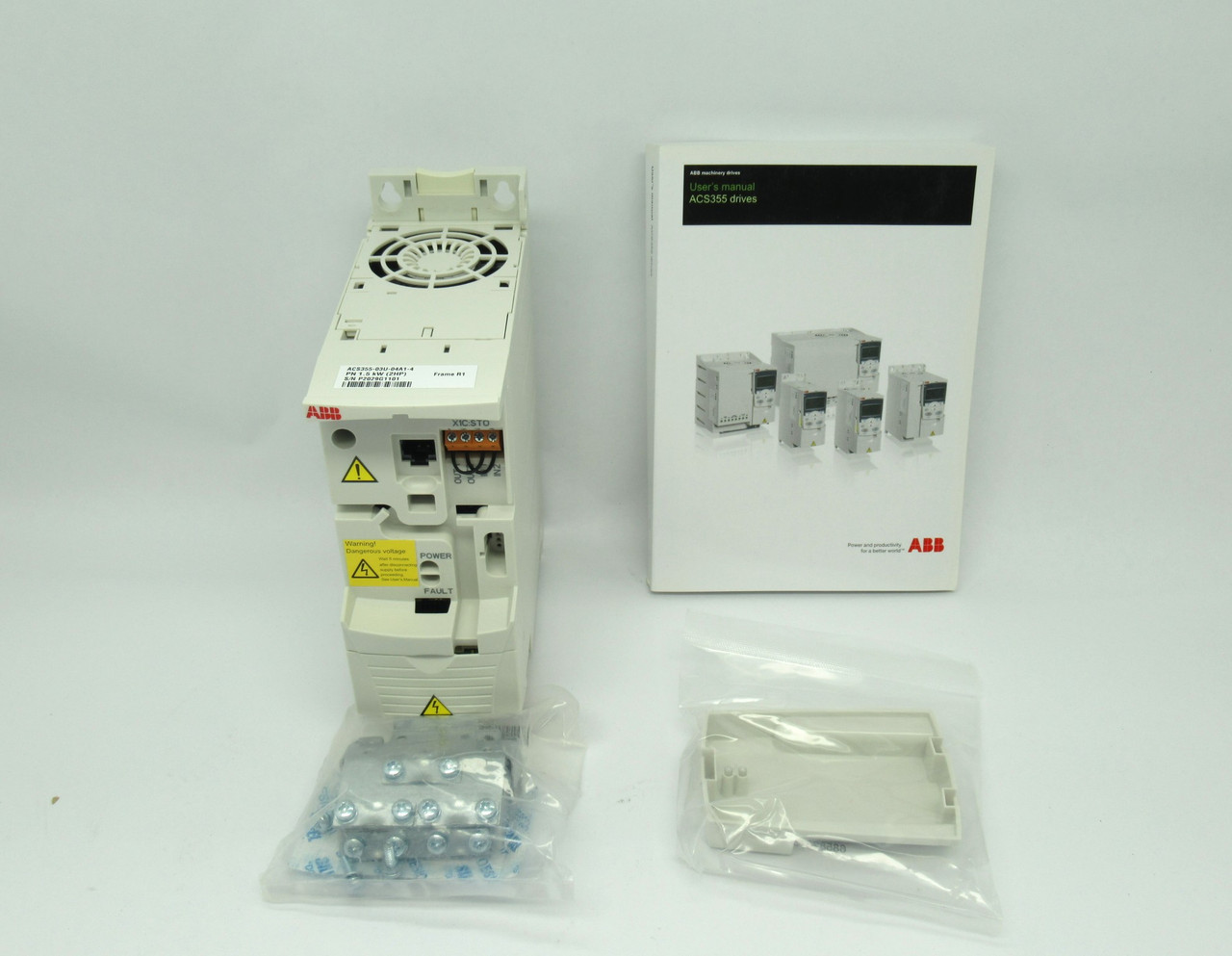 ABB ACS355-03U-04A1-4 Machinery AC Drive 2HP 3Ph 0-480V 4.1A BOX WEAR NEW