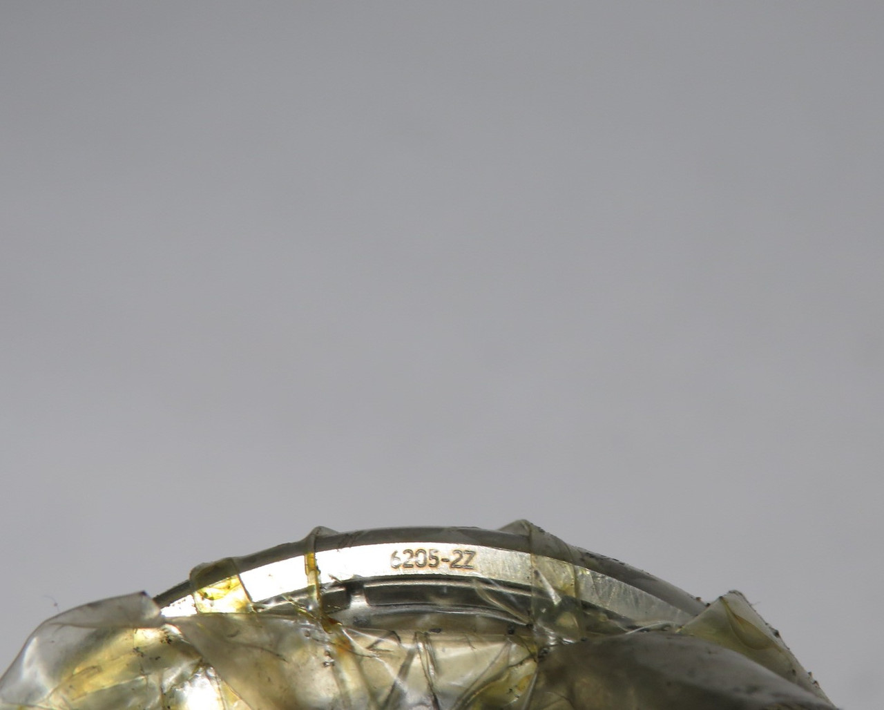 SKF 6205-2Z Deep Groove Ball Bearing 52mm OD 25mm ID 15mm W NOP