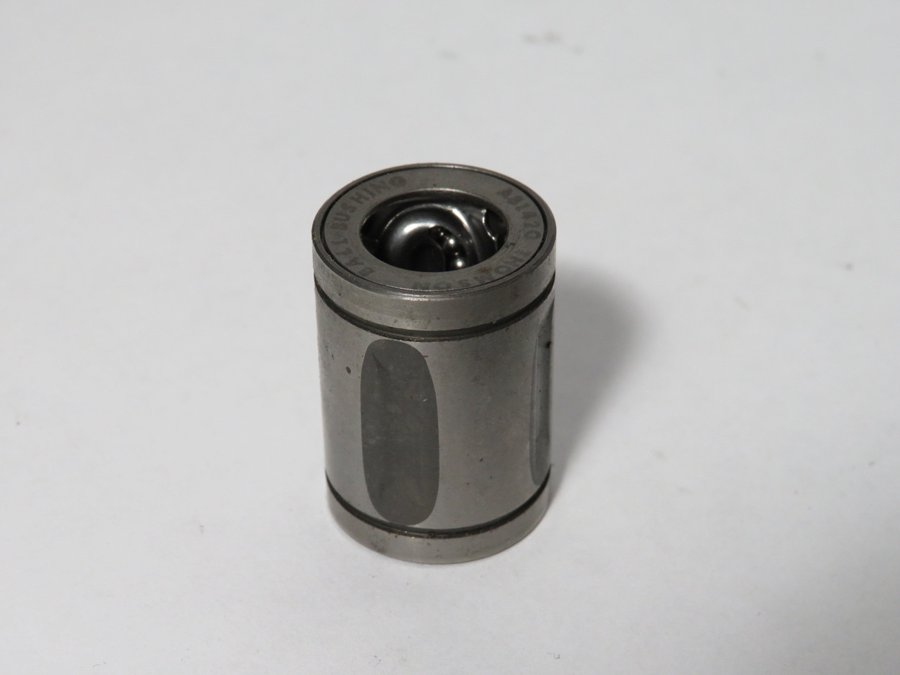 Thomson A81420 Ball Bushing Bearing 0.5" Bore 0.875" OD 1.250" L BOX DAMAGE NEW