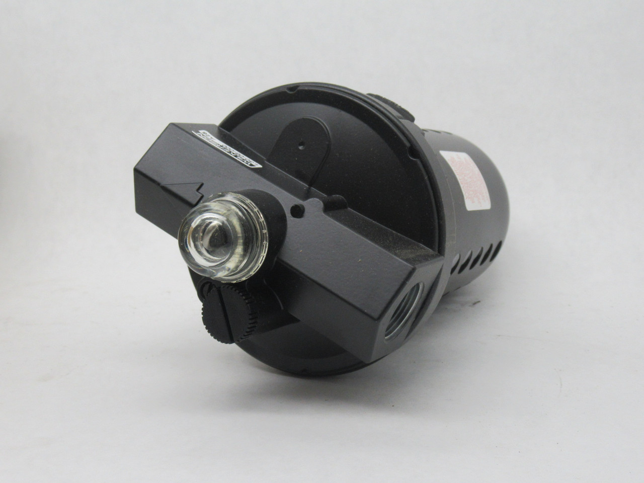 Wilkerson L30-06-000 Compressed Air Lubricator 3/4" NPT 150 psi DAMAGED BOX NEW