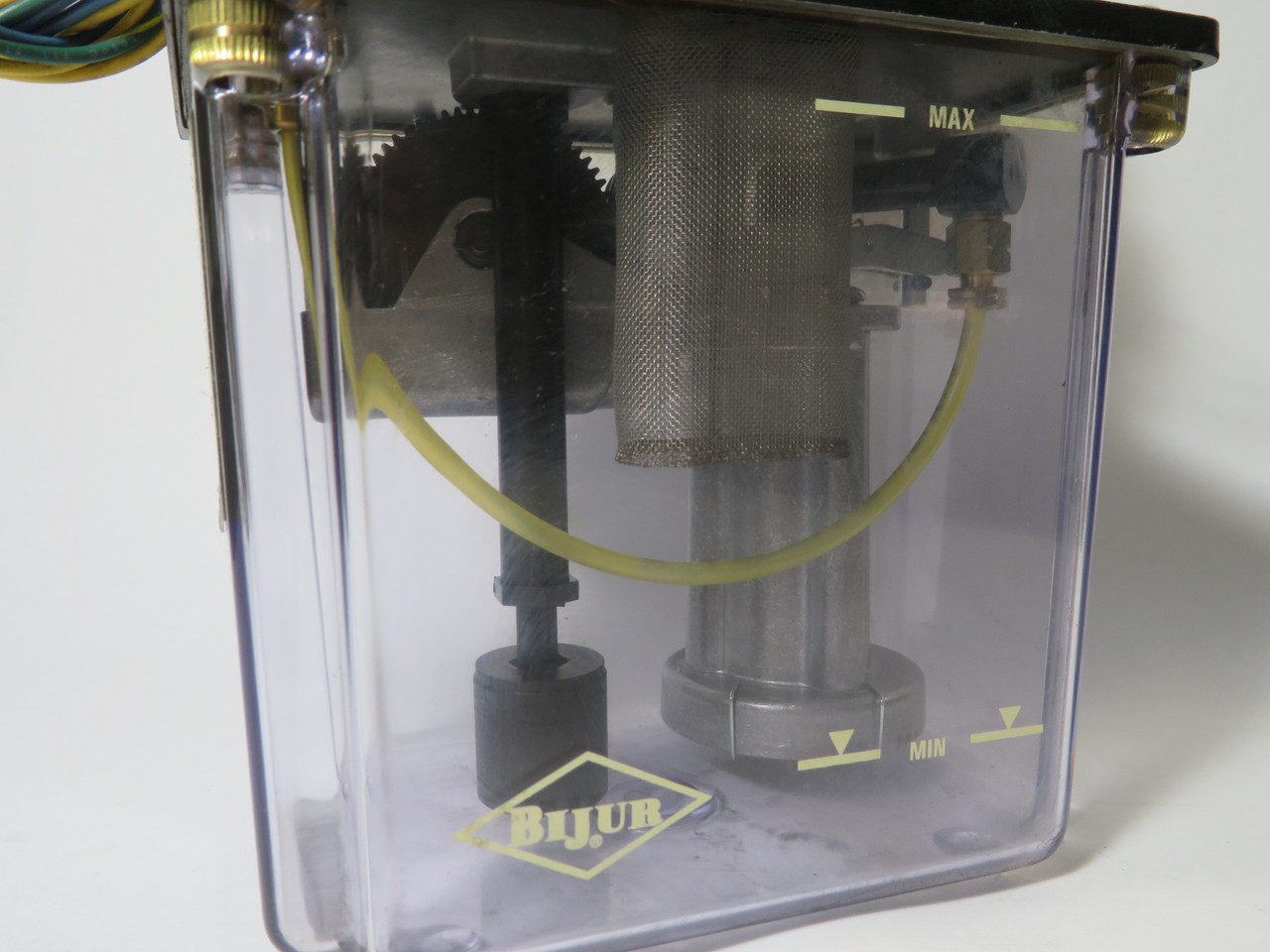 Bijur 26798 TMD-5 Lubricator Pump 115/230V 50/60Hz 1Ph 30/15mA SHELF WEAR NOP