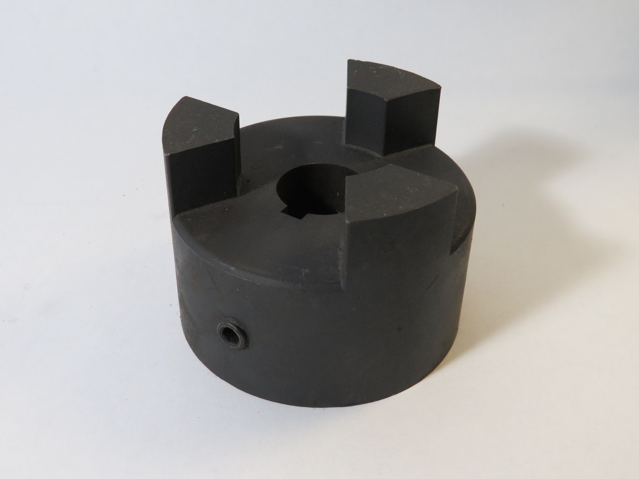 Generic L110-1 Jaw Coupling Hub 1" Bore 3-5/16" OD 1-11/16" LTB USED