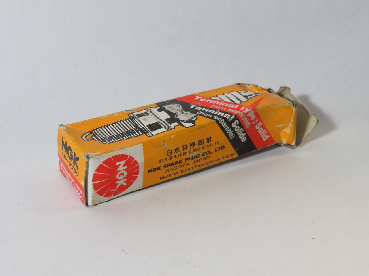 NGK BR10ES Spark Plug BOX DAMAGE NEW