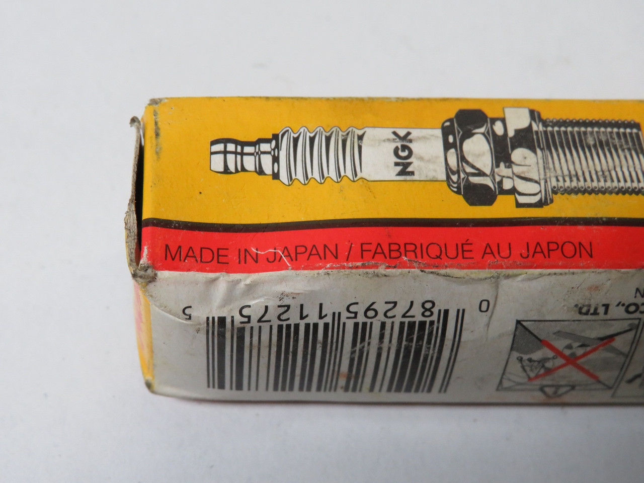NGK CR8E Spark Plug BOX DAMAGE NEW