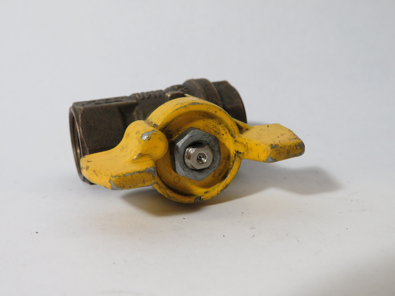 Parker BVGT4-3/8C 2/2 In-Line Ball Valve Female DN10 G3/8" PAINT DAMAGE USED