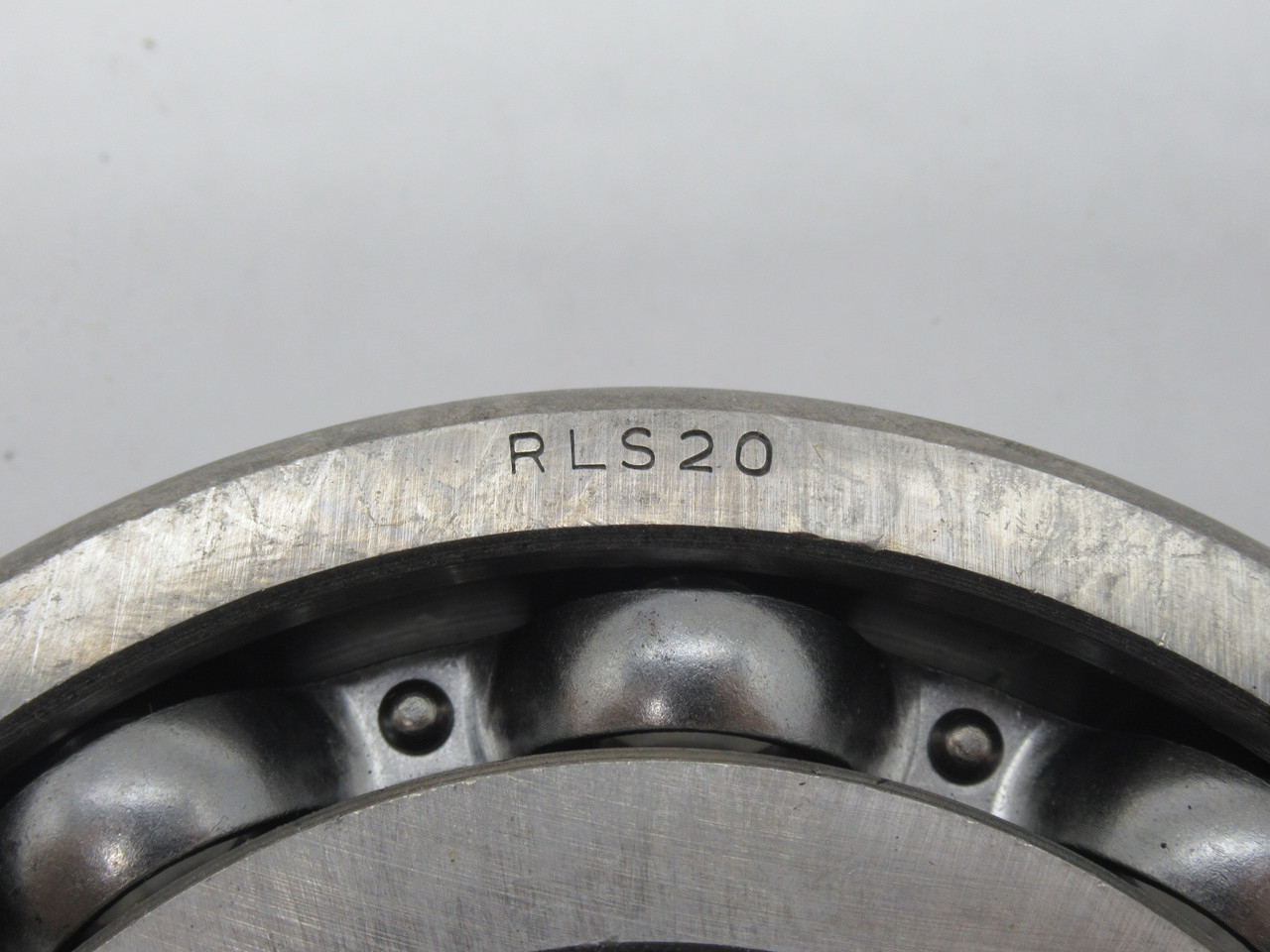 SKF RLS-20 Deep Groove Ball Bearing 5" OD 2.5" ID 0.94" W DAMAGED BOX NEW