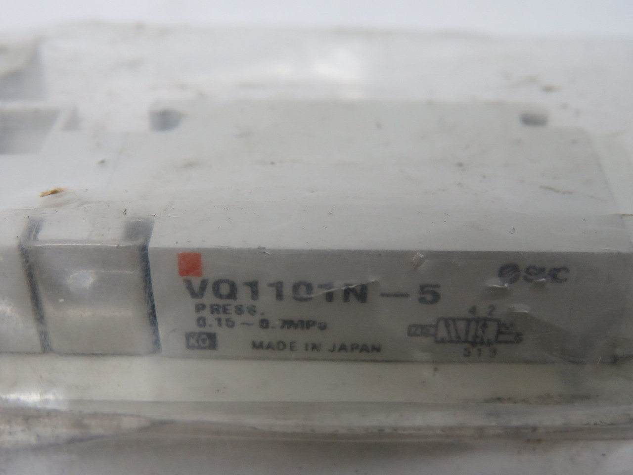 SMC VQ1101N-5 Solenoid Valve 0.15-0.7mPa 24VDC 1W NWB