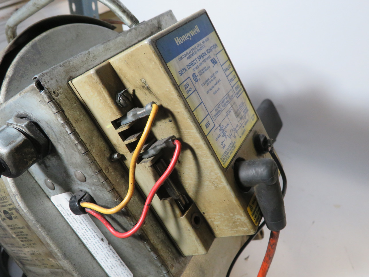 Midco DS45B Conversion Burner 1/40HP 120V SHELF WEAR/MISSING HARDWARE USED