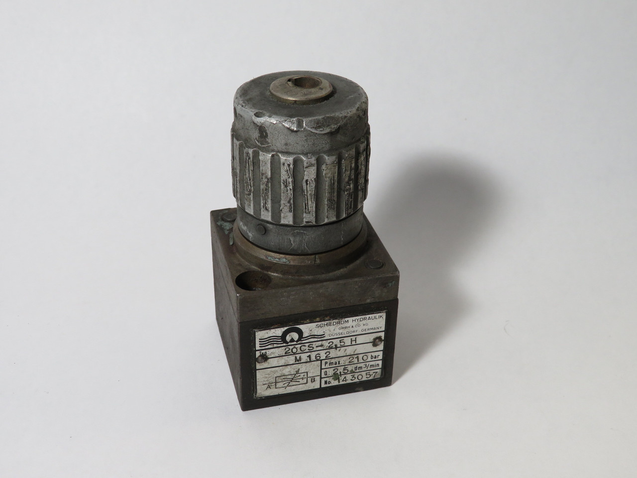 Schiedrum Hydraulik 20CS-2.5H 2-Way Flow Control Valve SHELF WEAR USED