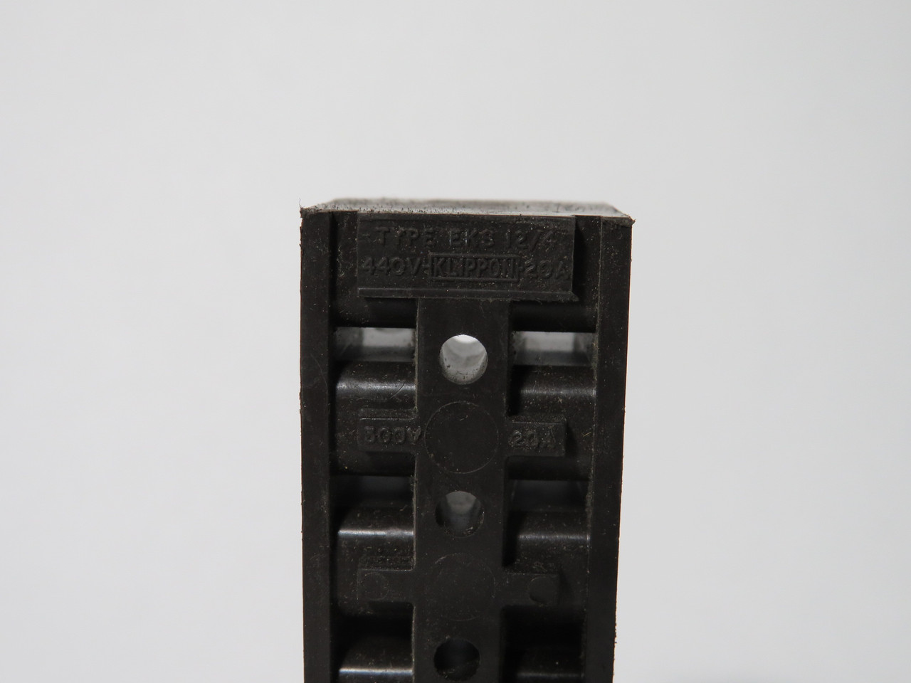 Klippon EKS 12/4 Terminal Block 20A 440V 12-Position USED