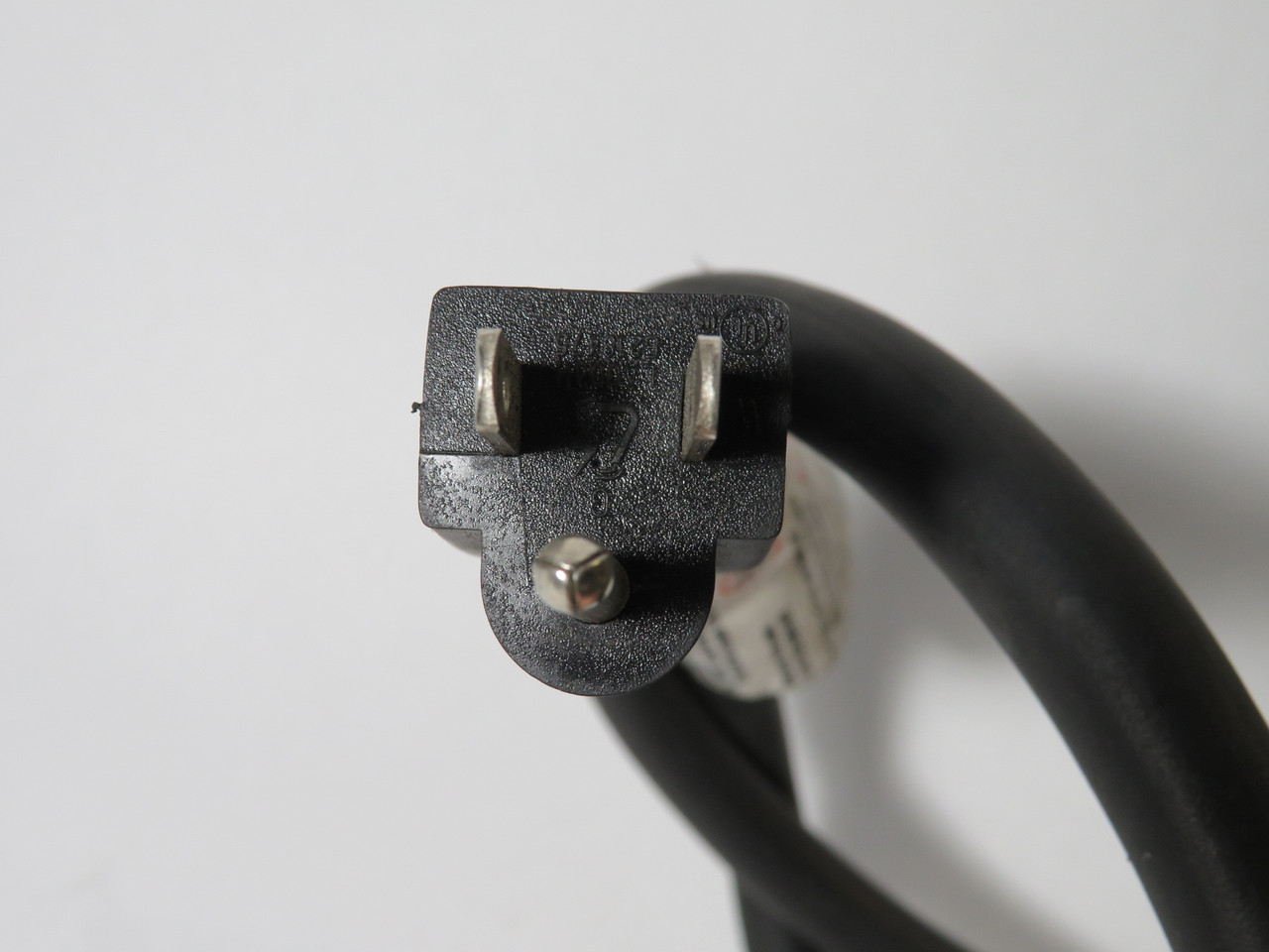 Generic LA650R Adapter Cable NEMA 5-15P to NEMA 6-50R 31" L USED