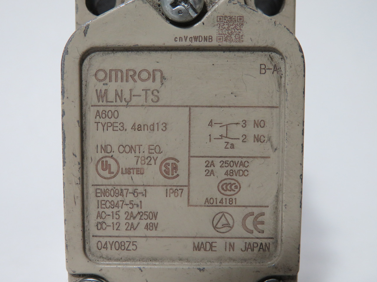Omron WLNJ-TS Limit Switch 250VAC 48VDC 2A COSMETIC DAMAGE TO HEAD USED