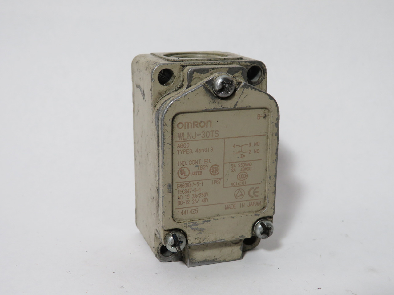 Omron WLNJ-30TS Limit Switch Body 250VAC 48VDC 2A NO HEAD USED