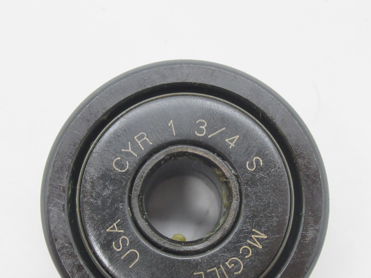 McGill CYR-1-3/4-S Flat Yoke Cam Follower Bearing 1.75" Roller D 0.5" Bore NOP