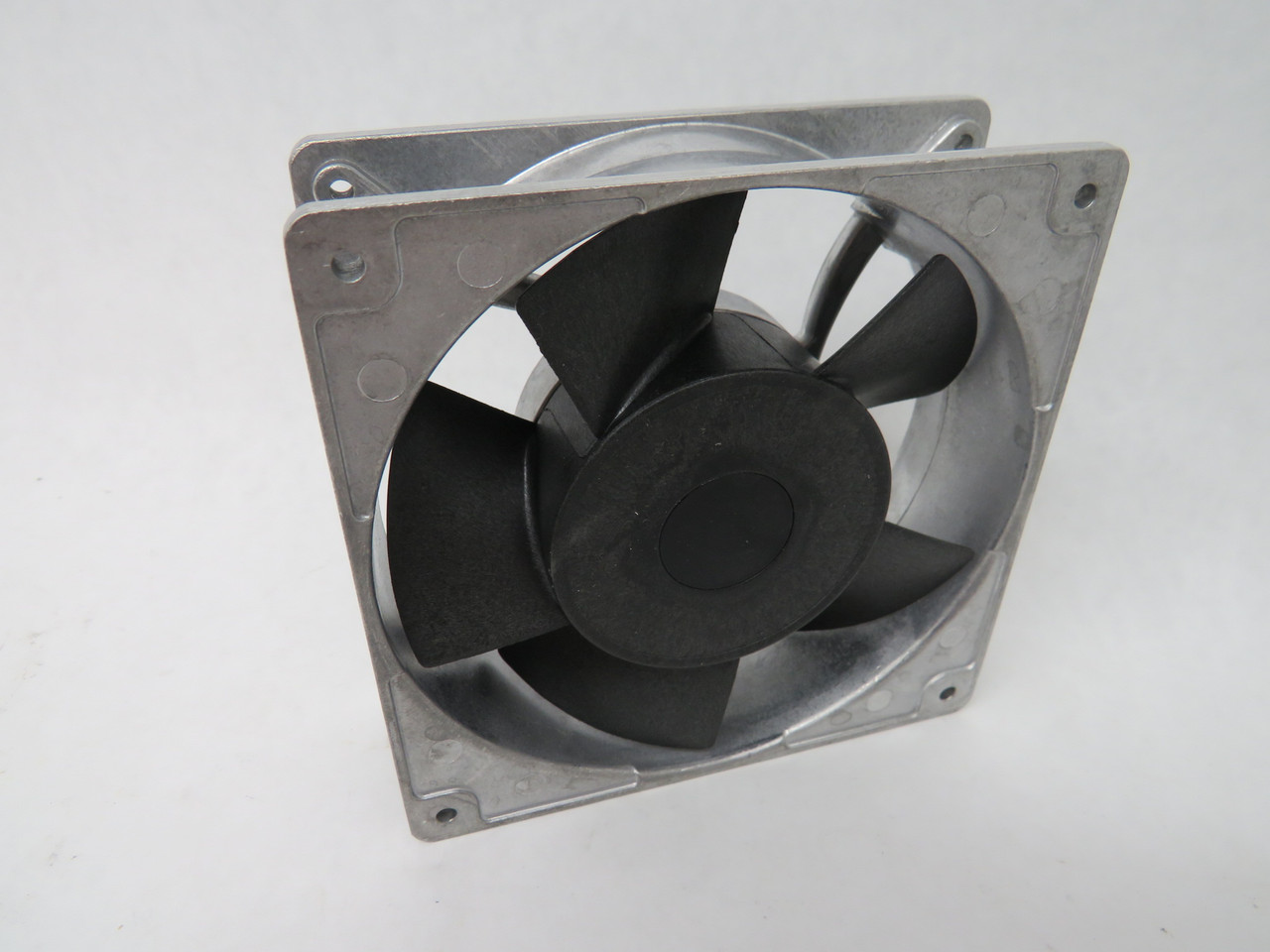 Sanyo Denki 109S025UL Cooling Fan 120x120x38mm 230VAC 50/60Hz SHELF WEAR NOP