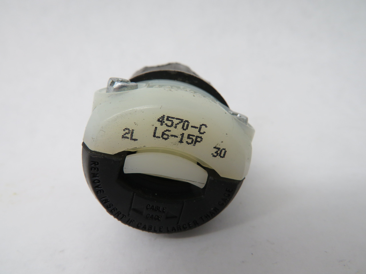 Leviton 4570-C Locking Plug L6-15P 15A 250V 3W 2P USED