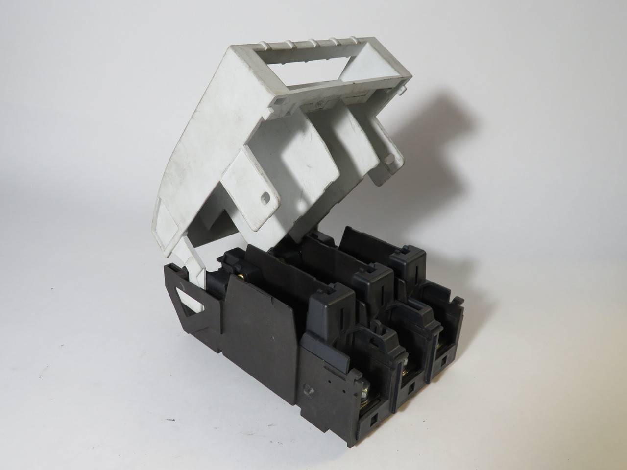 Siemens 3NP4070-0CA01 Fuse Switch Disconnector 160A 690V 3-Pole USED