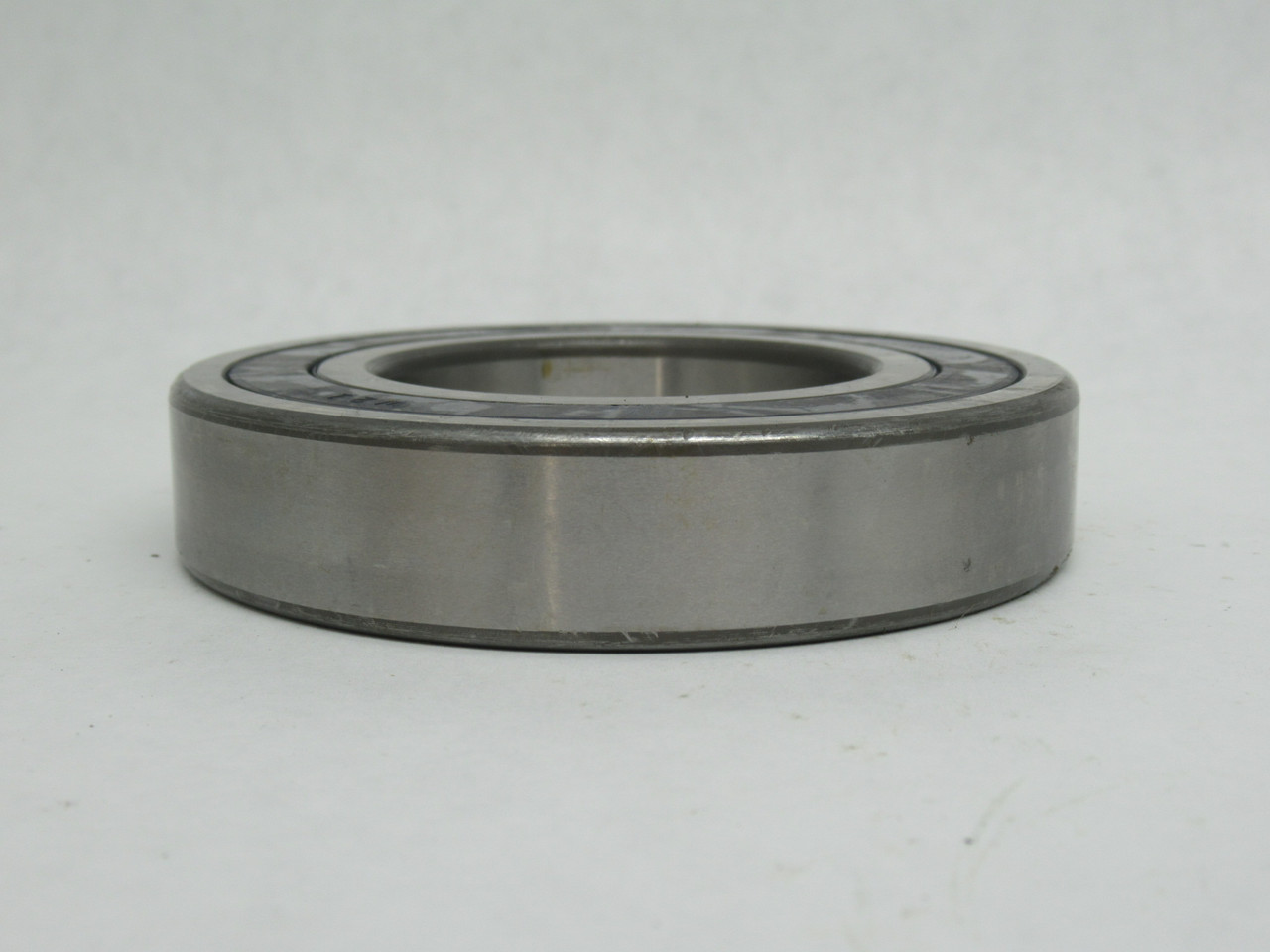 SKF 6212-2RS1 Deep Groove Ball Bearing 110mm OD 60mm ID 22mm W SHELF WEAR NEW