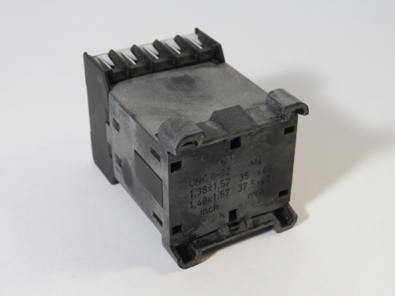 Siemens 3TF2010-0AQ0 Contactor 16A 500/600V 50/60Hz 1NO SHELF WEAR NOP