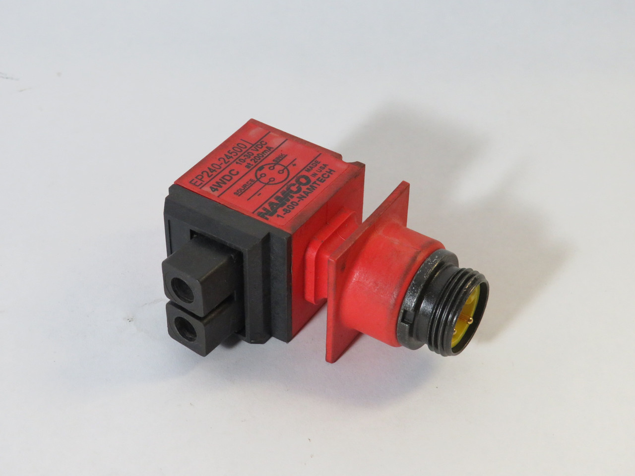 Namco EP240-24500 Photoelectric Sensor 10-30VDC 200 mA NPN/PNP USED