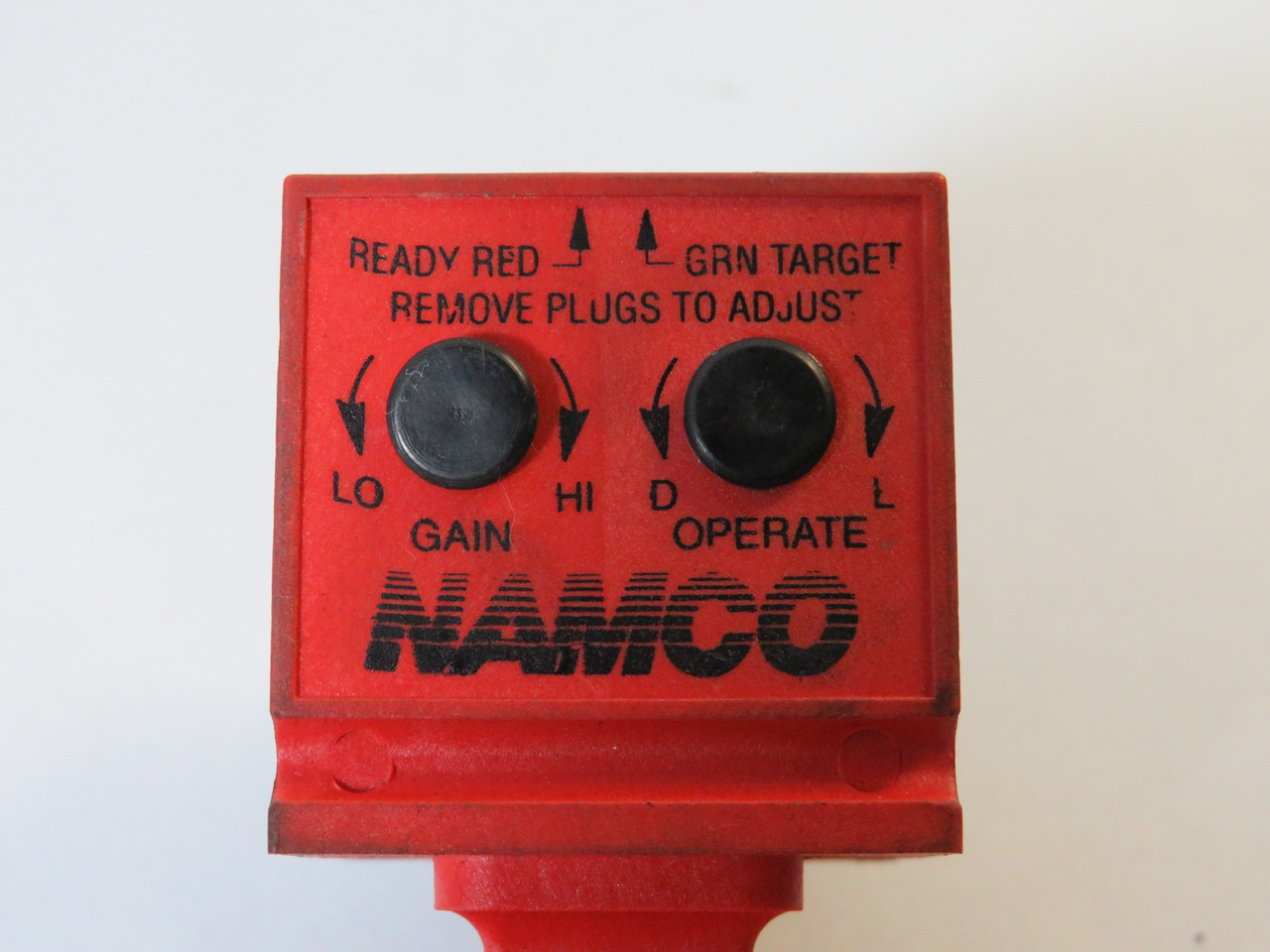 Namco EP240-24500 Photoelectric Sensor 10-30VDC 200 mA NPN/PNP USED