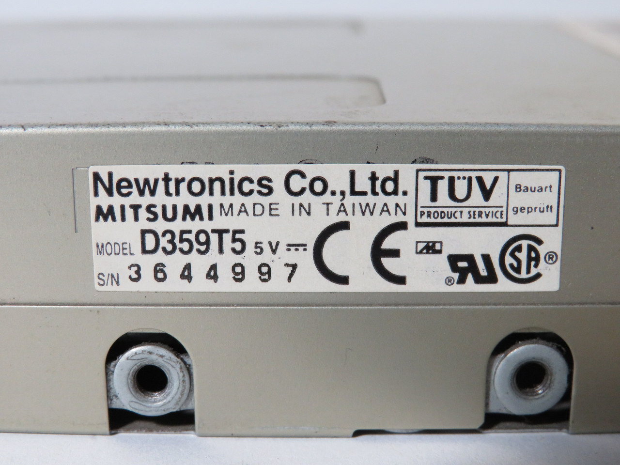 Mitsumi D359T5 3.5" Floppy Disk Drive 5VDC USED