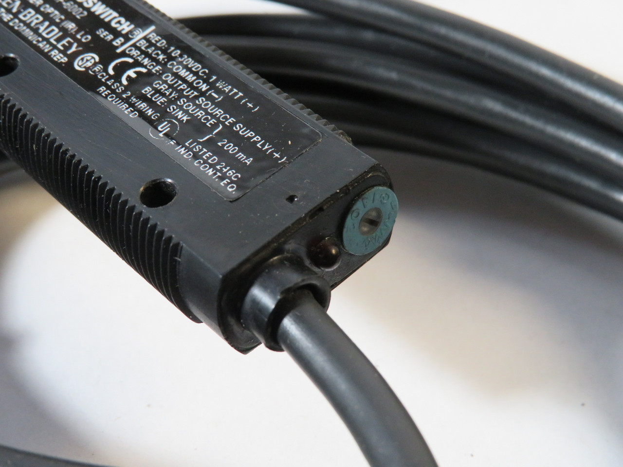 Allen-Bradley 42SRF-6002 Series B Photoelectric Sensor 10-30VDC SHELF WEAR NEW