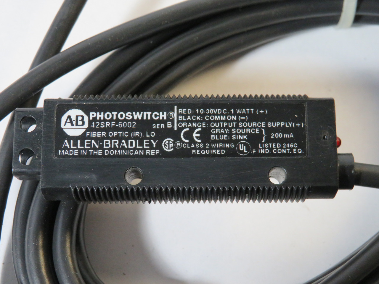 Allen-Bradley 42SRF-6002 Series B Photoelectric Sensor 10-30VDC SHELF WEAR NEW