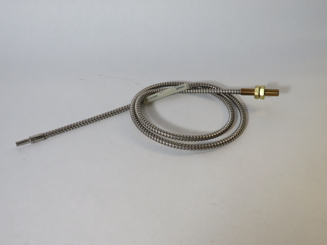 Omron E32-UTBT1-3F Armored Fiber Optic Cable 40cm Distance 0.25mm Min 3' L USED