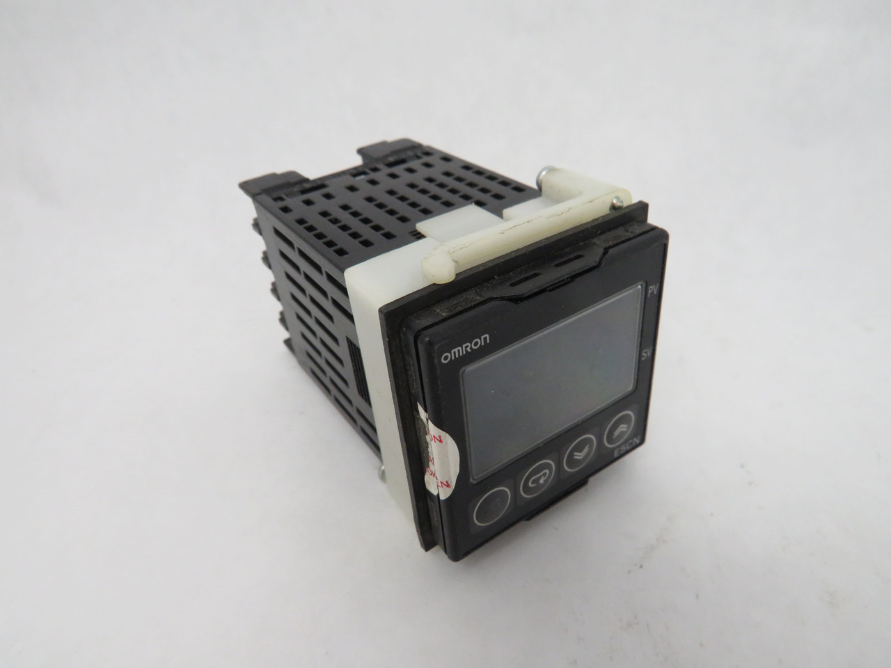 Omron E5CN-Q2MT-500-AC100-240 Digital Temperature Controller 100-240VAC USED