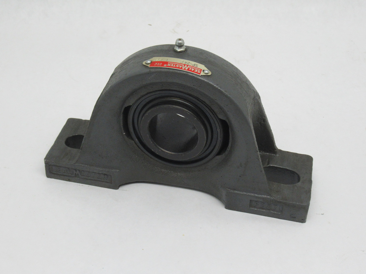 SealMaster SP-24C Pillow Block Ball Bearing 2-Bolt 1-1/2" Bore USED
