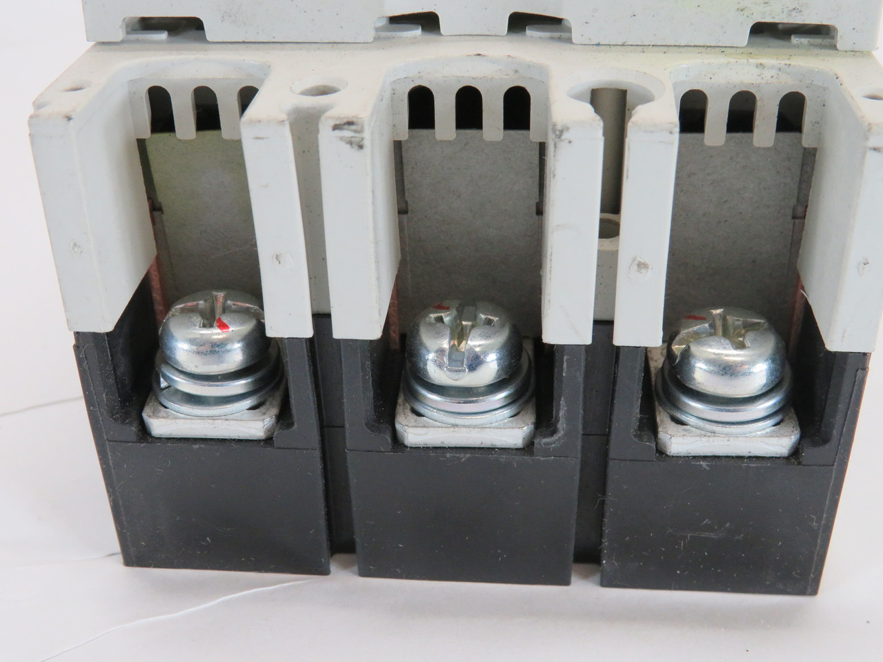 Mitsubishi NF125-CV3P100A Molded Case Circuit Breaker 100A 600V 3-Pole USED