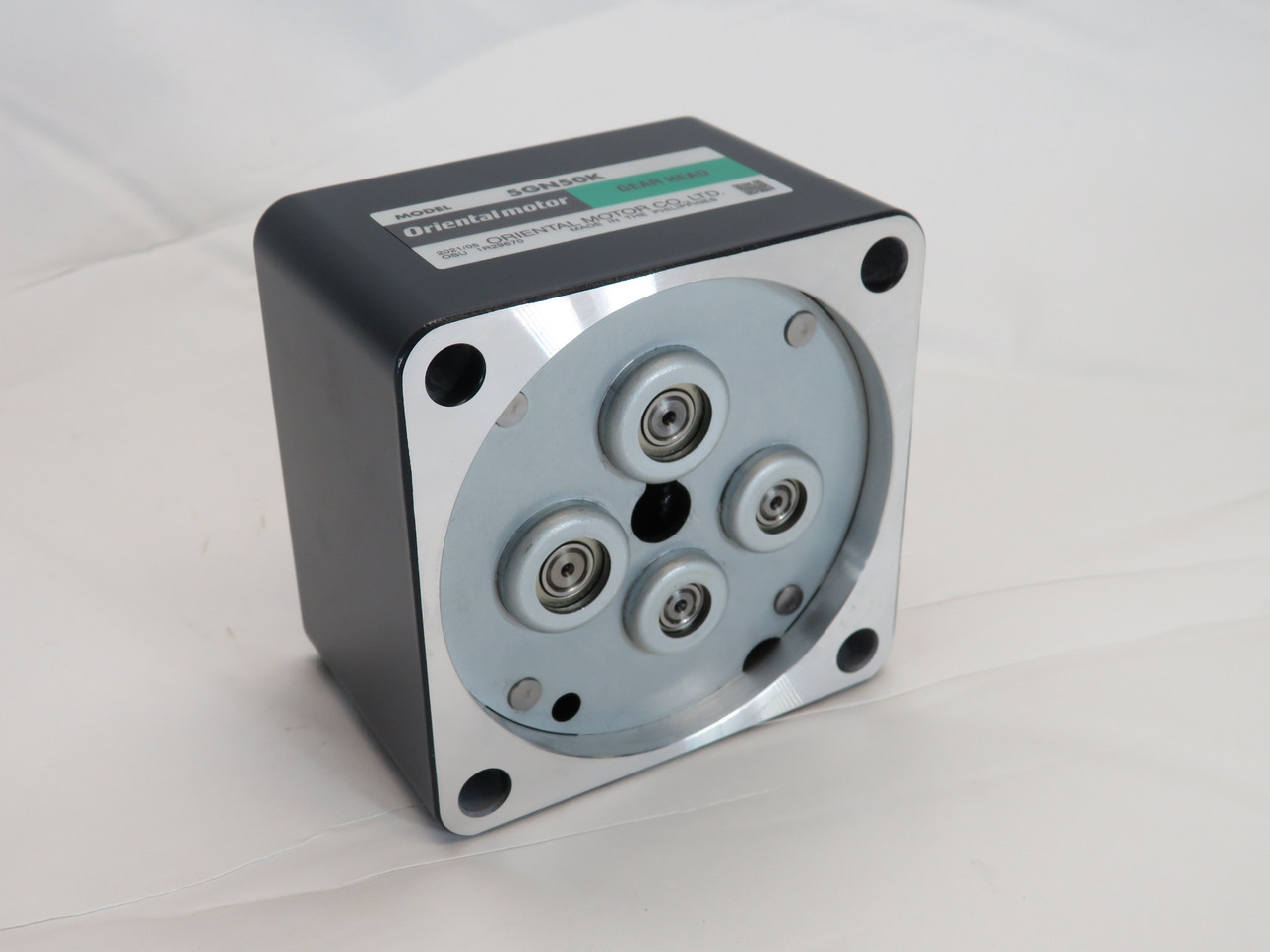 Oriental Motor 5GN50K Parallel Shaft Gearhead 50:1 Ratio 10 Nm 90mm Frame NEW