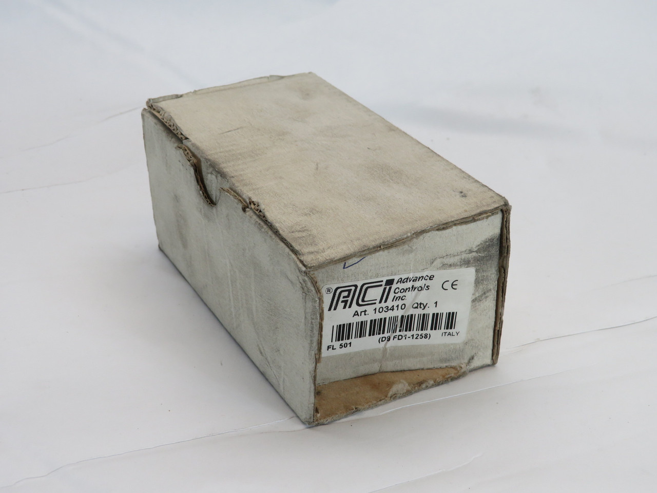 ACI FL501 Limit Switch with Short Plunger Actuator 10A 500V BOX DAMAGE NEW