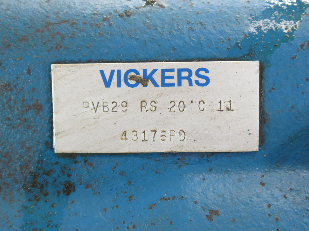 Vickers PVB29-RS-20-C-11 Hydraulic Piston Pump 140bar 2000psi 1800RPM USED
