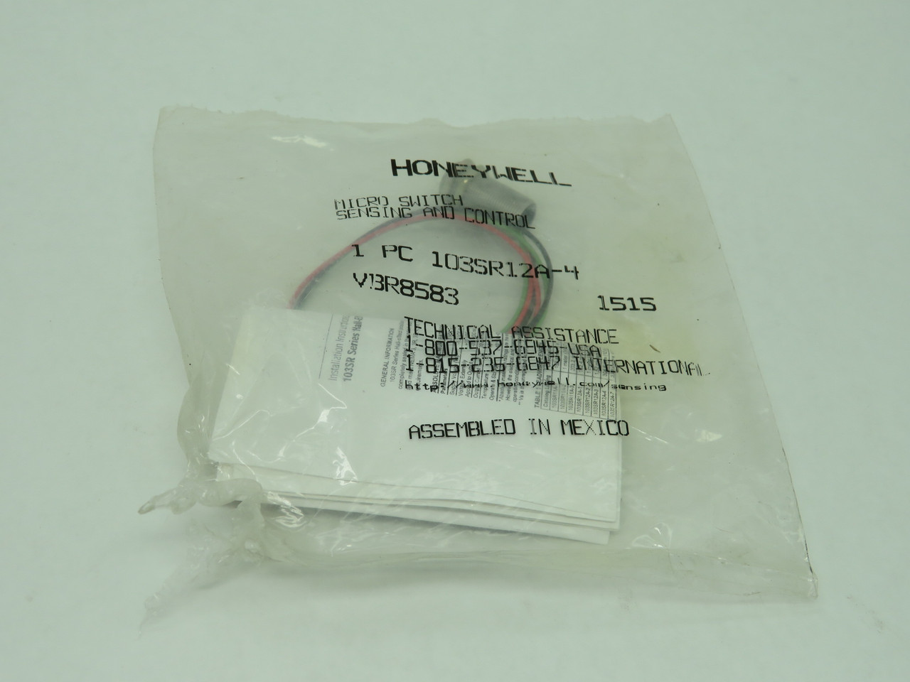 Honeywell 103SR12A-4 Hall Sensor 6-24VDC 10mA 12" Lead Wires OPEN BAG NWB