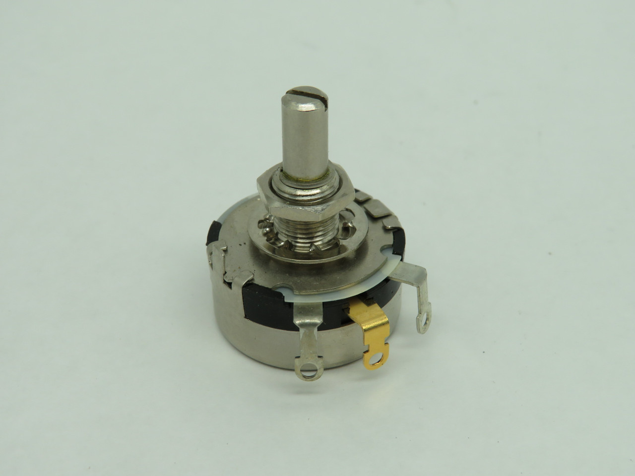 Clarostat RA20NASD103A Potentiometer 10K Ohm BOX WEAR NEW