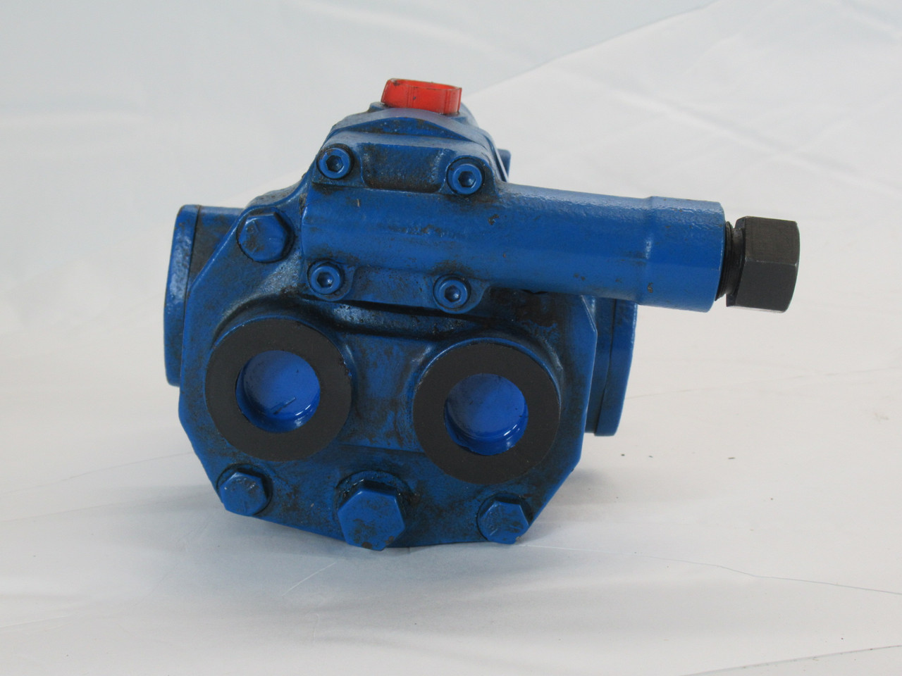 International Fluid Power PVB5-R-C-70 Hydraulic Piston Pump 207bar 3000 psi USED