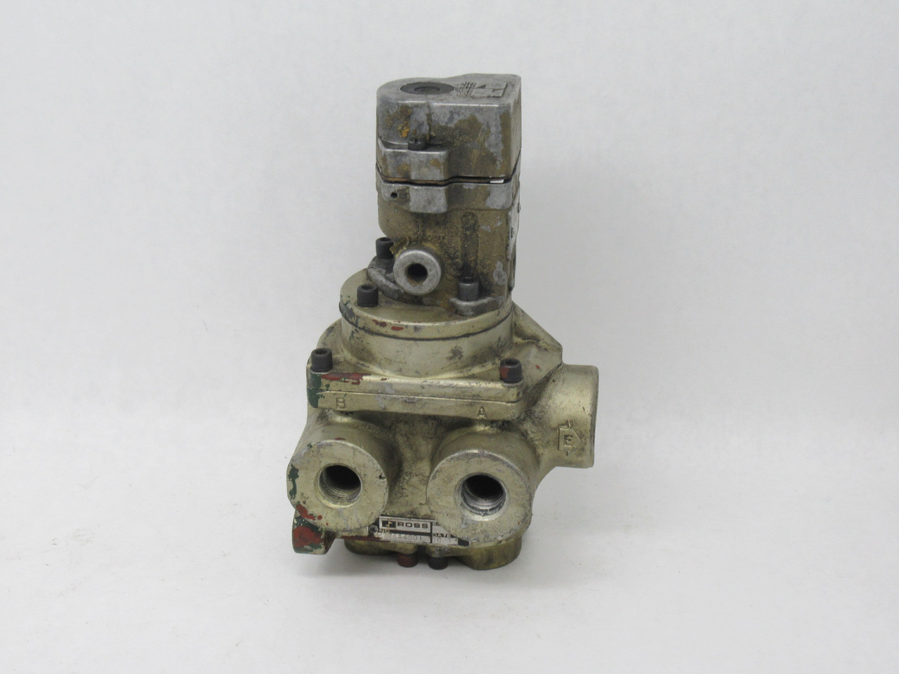 Ross 2776A4001 Solenoid Directional Valve 115V 60Hz 1/2" NPT USED